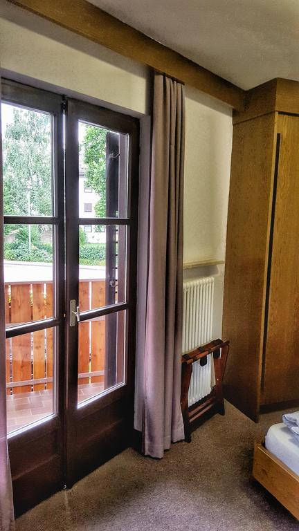 Gasthof Zur Muhle Hotell Ora / Auer Exteriör bild