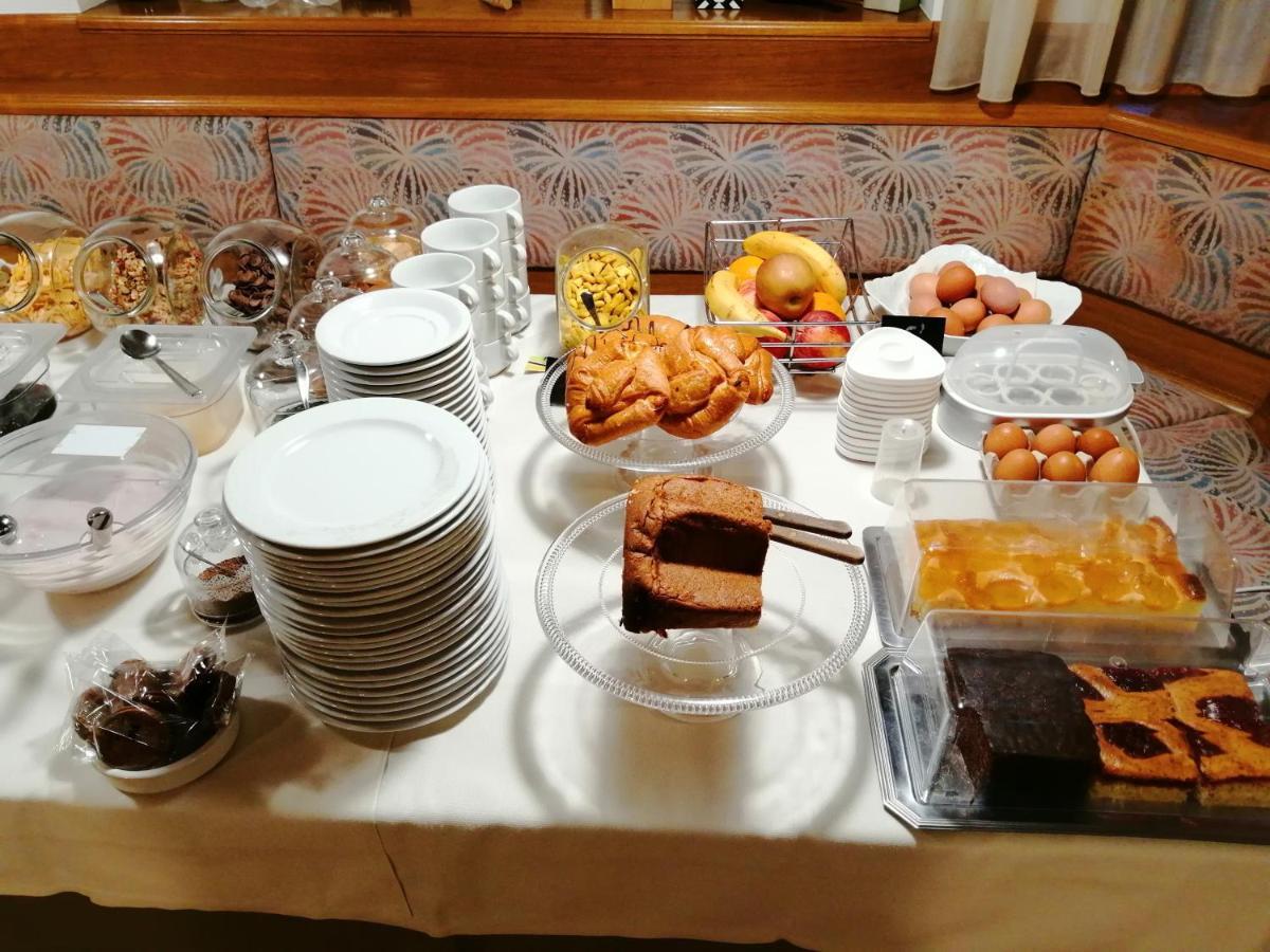 Gasthof Zur Muhle Hotell Ora / Auer Exteriör bild